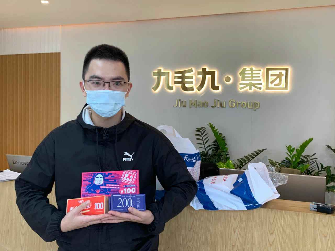 致敬英雄 · 暖爱广州 | 星空app官方官网-星空(中国)在行动